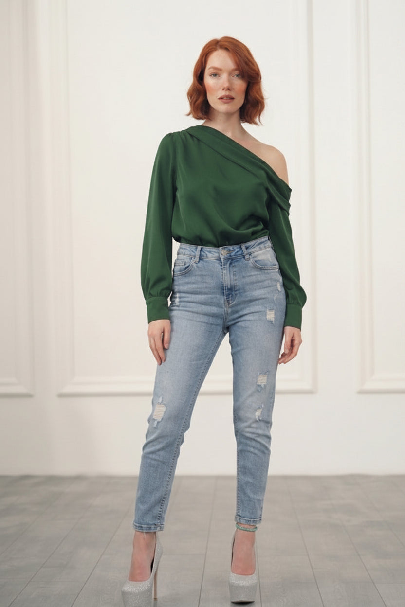 Velora Emerald Chic Outfit