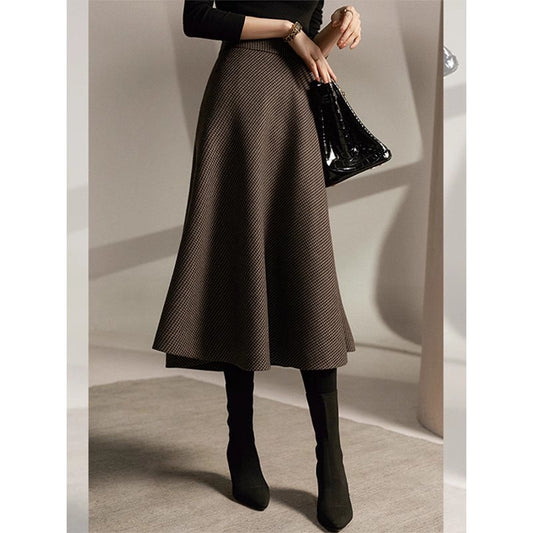 Velora classic midi skirt